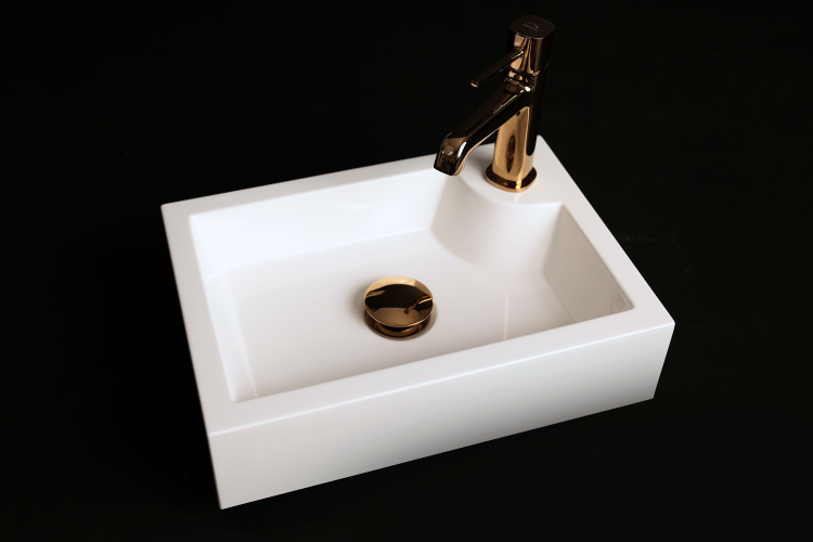 mała umywalka 40 cm głebokośc 28 cm biała otwór na baterię (2).png