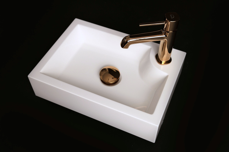 mała umywalka 40 cm głebokośc 28 cm biała otwór na baterię (3).png