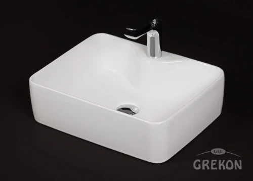 Ceramiczna-umywalka-Brendo-470.webp