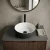 nablatowa-umywalka-38-cm-okragla-bialo-czarna-w-linie-simple.webp