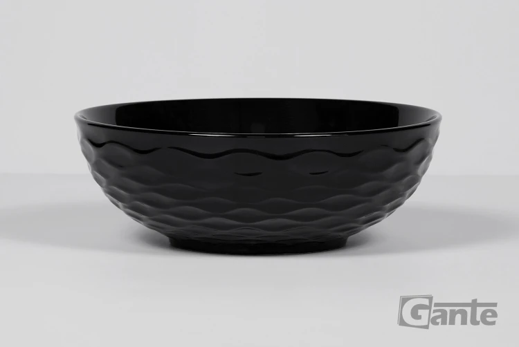 czarna-okragla-ceramiczna-umywalka-nablatowa-ze-zdobieniami-wave.jpg