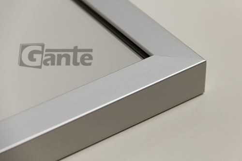 Lustro łazienkowe 100x65 cm w ramie aluminiowej