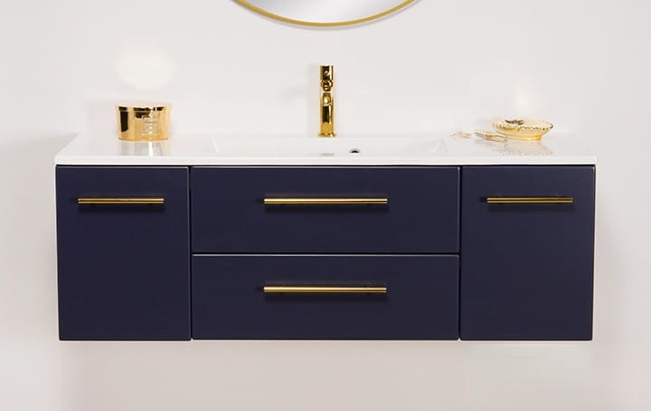 Granatowa szafka do łazienki 120 cm ze złotymi uchwytami Belli gold