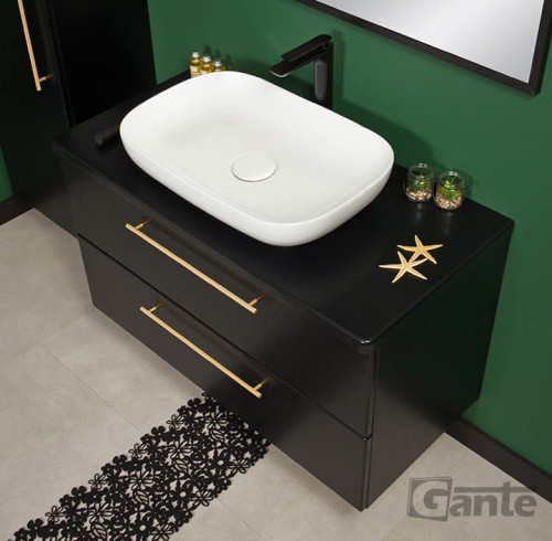 Czarna bateria umywalkowa do montażu na blacie Kohlman z wysokaą wylewką