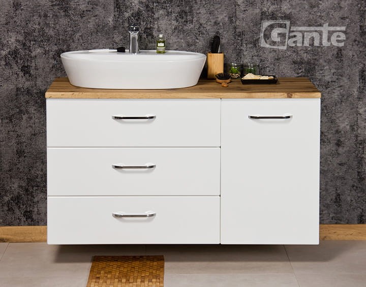 Szafka łazienkowa z koszem na bieliznę do tego blat i umywalka nablatowa