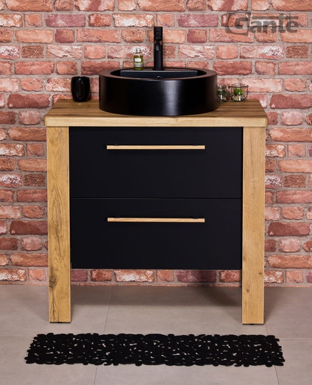 Stojaca szafka do łazienki z blatem czarna umywalka nablatowa z miejscem do montażu baterii szerokość szafki 80 cm kolor czarny mat i drewno
