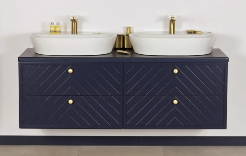 Podwójna szafka łazienkowa z blatem Kodi front w jodełkę szerokość 140 cm 2 umywalki nablatowe.jpg